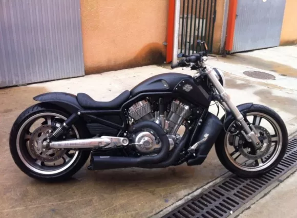 Préparation harley davidson v rod muscle